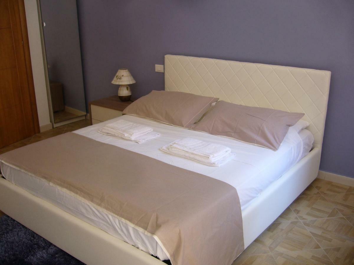 Hotel Casaleo Campofelice Di Roccella Exteriér fotografie