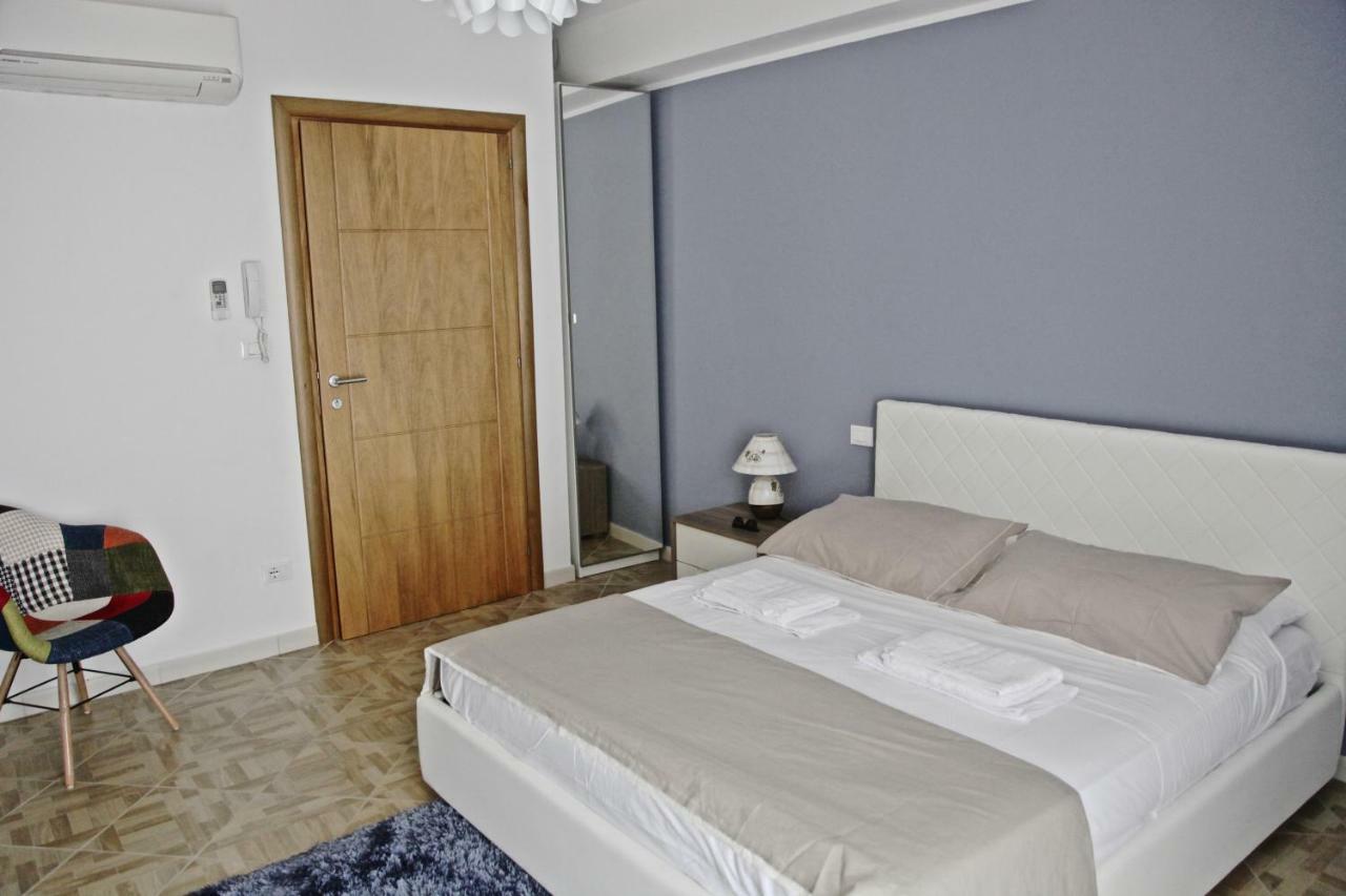 Hotel Casaleo Campofelice Di Roccella Exteriér fotografie